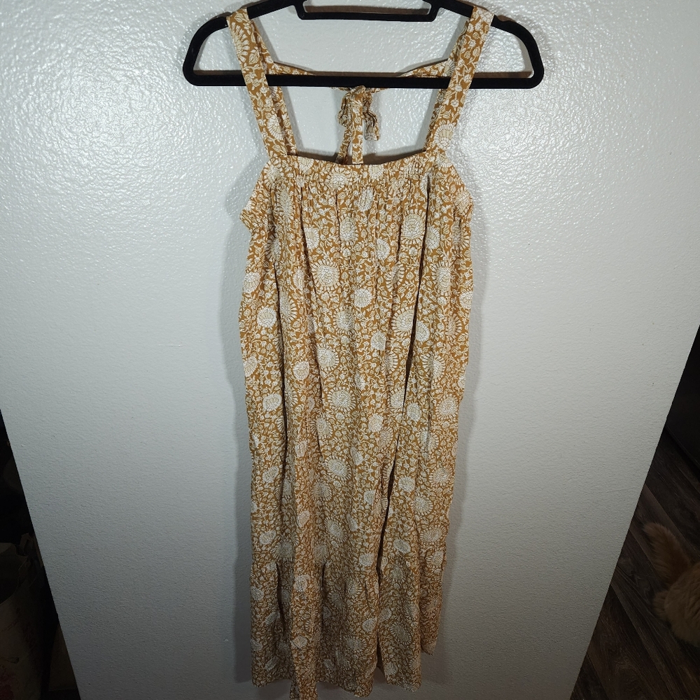 Old Navy Sleeveless Tie-Back Maxi Swing Dress Size M